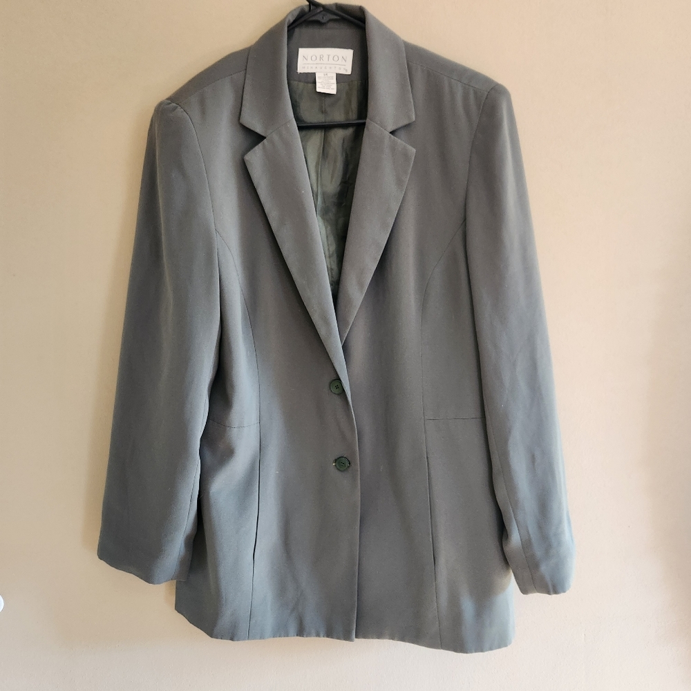 🍄🍄 *Oversize vintage blazer sz 14